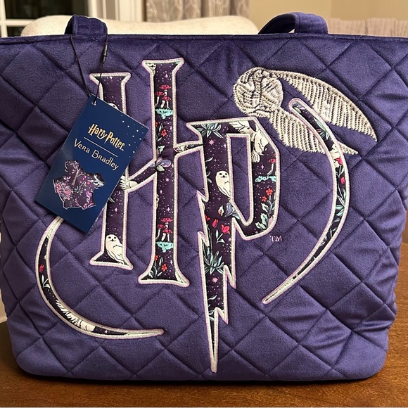 Vera Bradley Purple Harry Potter Quilted Tote Bag - Picture 1 of 6